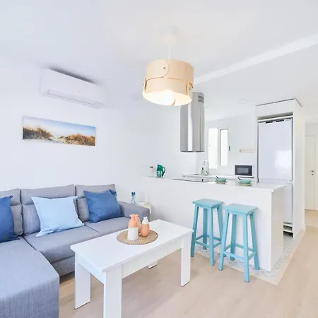 Apartamento Lovely 2 Bedroom With Terrace Blanes