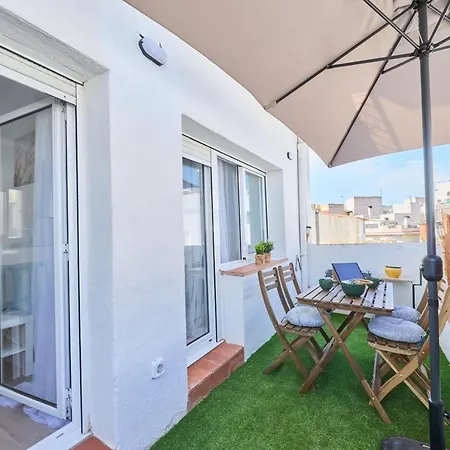 Apartamento Lovely 2 Bedroom With Terrace